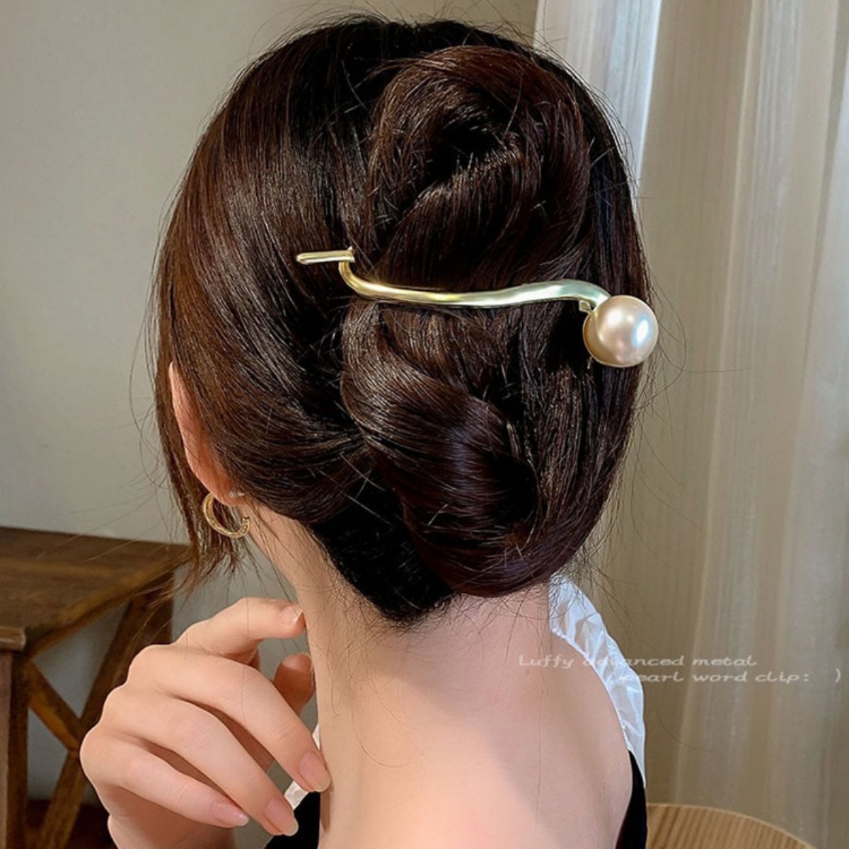 Elegant Glitter Pearl Hair Cli - مراجعة Korean Girls Lifestyle وسعره